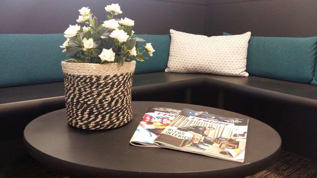 Hotel Kyriad Brive Ouest Restaurace fotografie